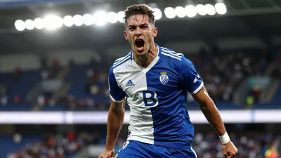 El Real Zaragoza, tras un inicio de partido problemático, remontó en la segunda mitad para vencer al filial de Real Sociedad