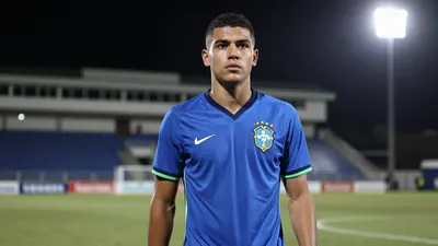 Real Sociedad ofrece 15M€ por el central brasileño Jonathan Jesus