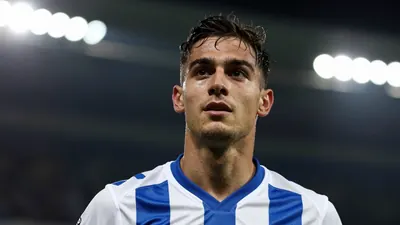 El mediocentro venezolano Yangel Herrera firmó su actuación más completa con la Real Sociedad, marcando su primer gol...