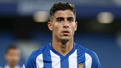 El técnico del Real Madrid elogió la compostura y el juego de la Real Sociedad tras la victoria 4-1 del Madrid en el...