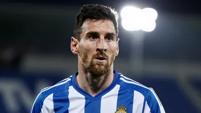 La Real Sociedad, 14ª en la tabla, se enfrenta al Rayo Vallecano en un duelo de La Liga tras un empate 3-3 en su último...